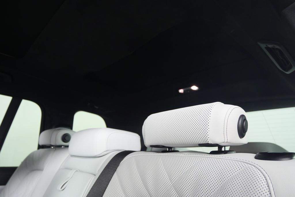 2026 BMW X7 xDrive40i 16