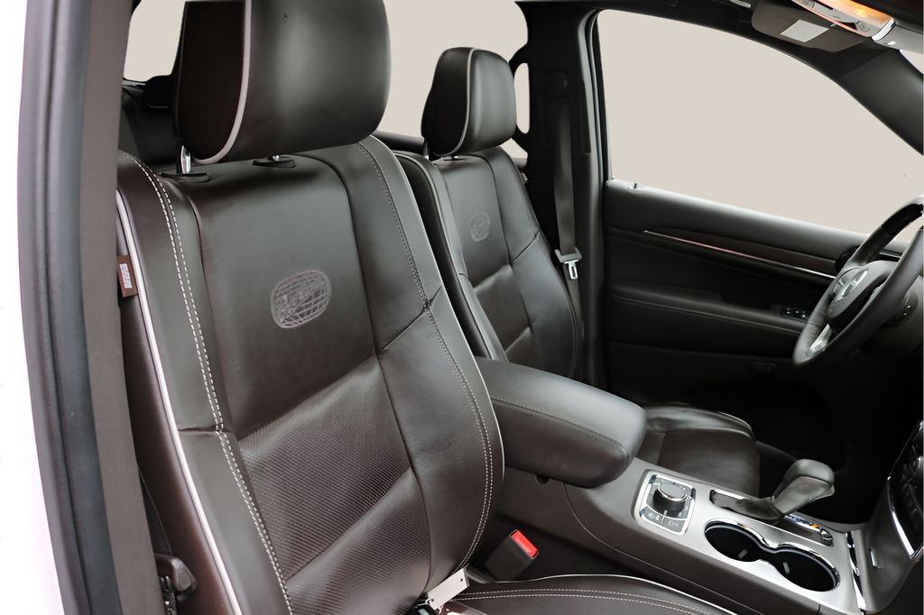 Used Car 2019 Jeep Grand Cherokee  Overland For Sale Under $25,000 In Austin, Texas
