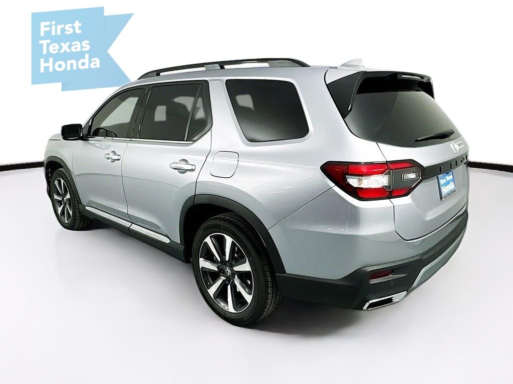 Used Car 2025 Honda Pilot  Touring For Sale Under $50,000 In Austin, Texas