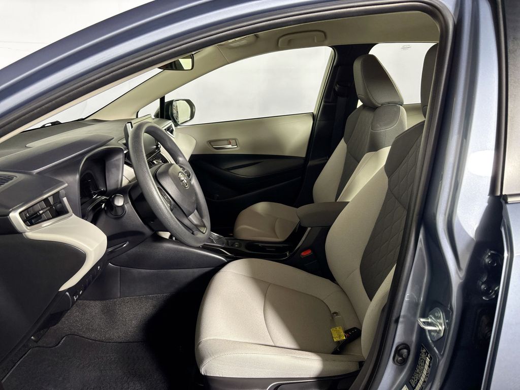 2021 Toyota Corolla Hybrid LE