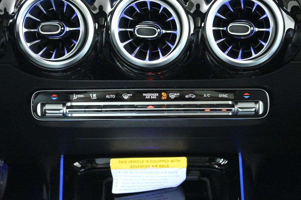 Thumbnail: 2026 Mercedes-Benz GLA - 18