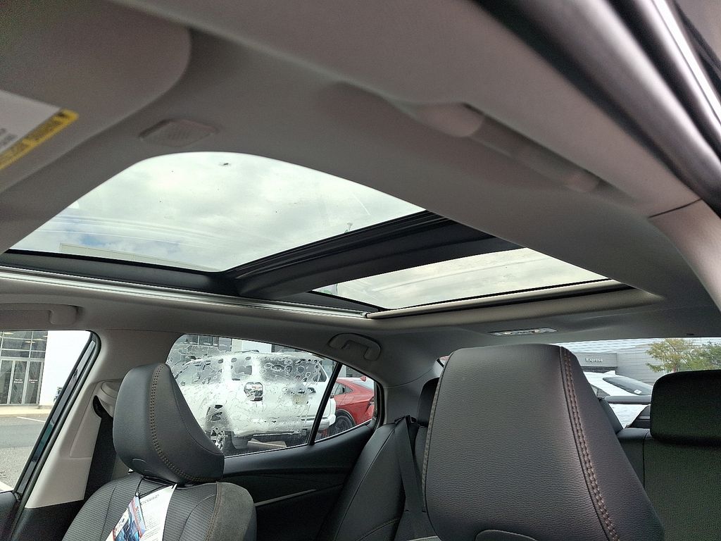 Thumbnail: 2025 Toyota Camry - 14