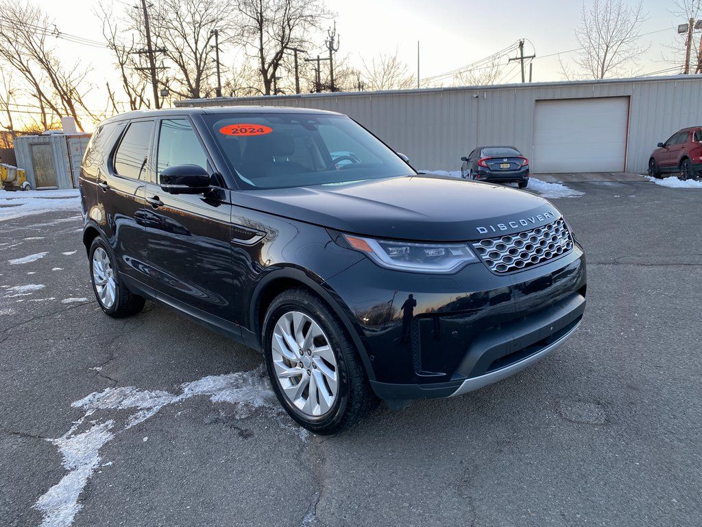 2024 Land Rover Discovery P300 S AWD