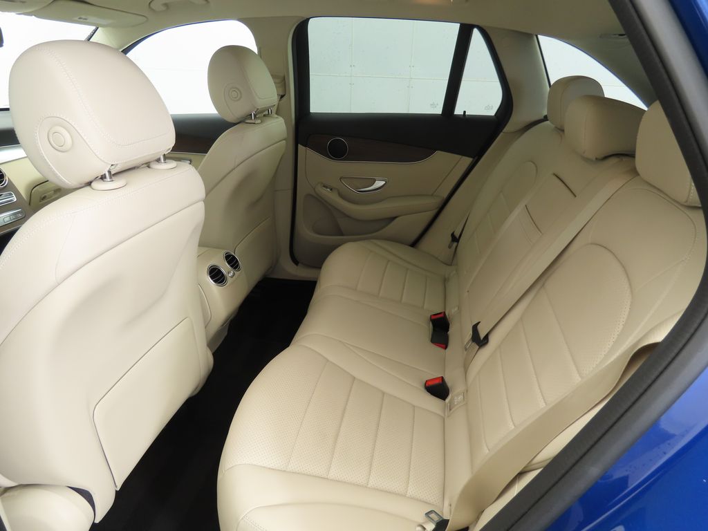 Thumbnail: 2022 Mercedes-Benz GLC - 21