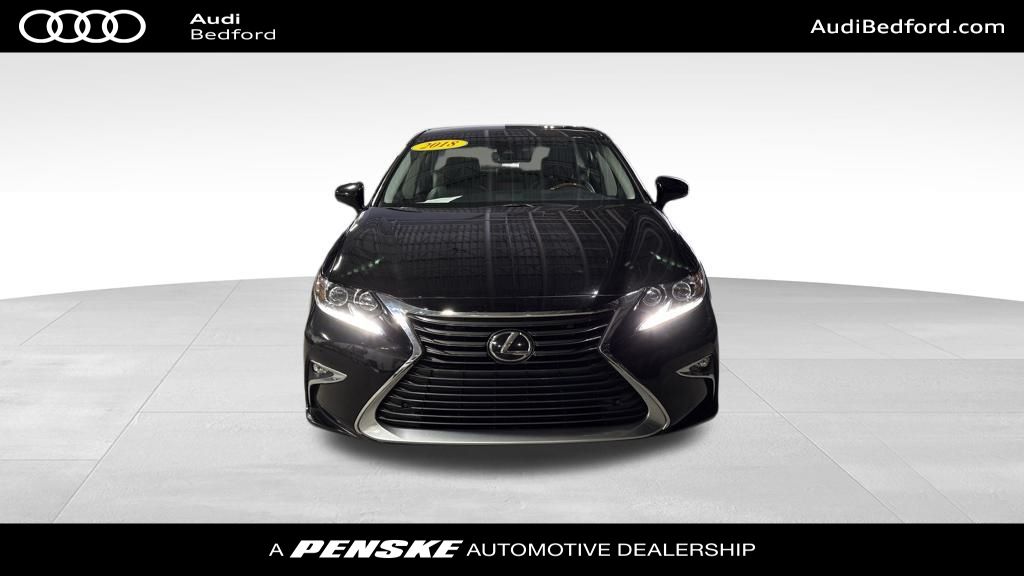 Thumbnail: 2018 Lexus ES - 2