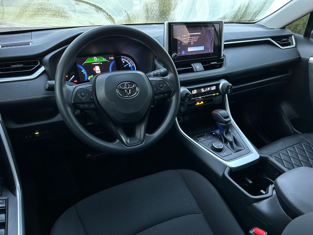 Thumbnail: 2025 Toyota RAV4 - 12