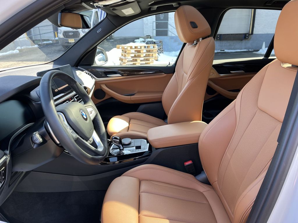 Thumbnail: 2023 BMW X3 - 11