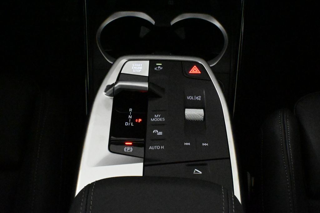 2025 BMW X1 xDrive28i 25