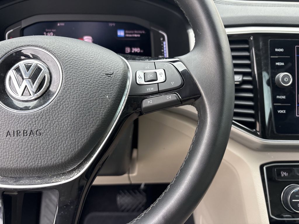 2019 Volkswagen Atlas SEL White at Durrett Motor Company