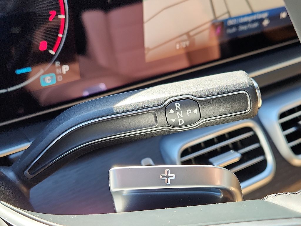 Thumbnail: 2026 Mercedes-Benz GLE - 11