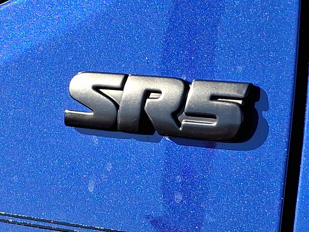 Thumbnail: 2022 Toyota Tacoma - 32