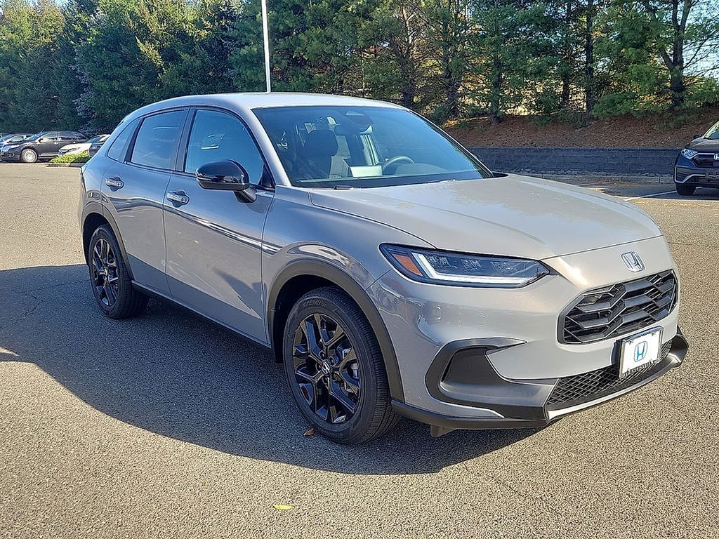 2025 Honda HR-V Sport 2