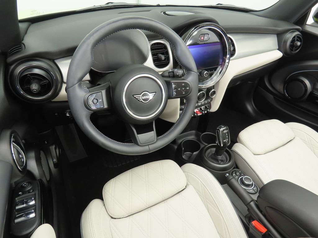 Thumbnail: 2024 MINI Cooper - 9