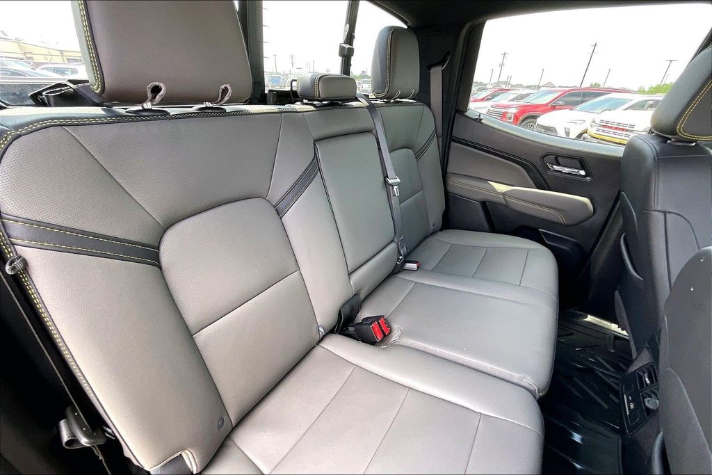 Used 2025 Chevrolet Colorado ZR2 4D Crew Cab