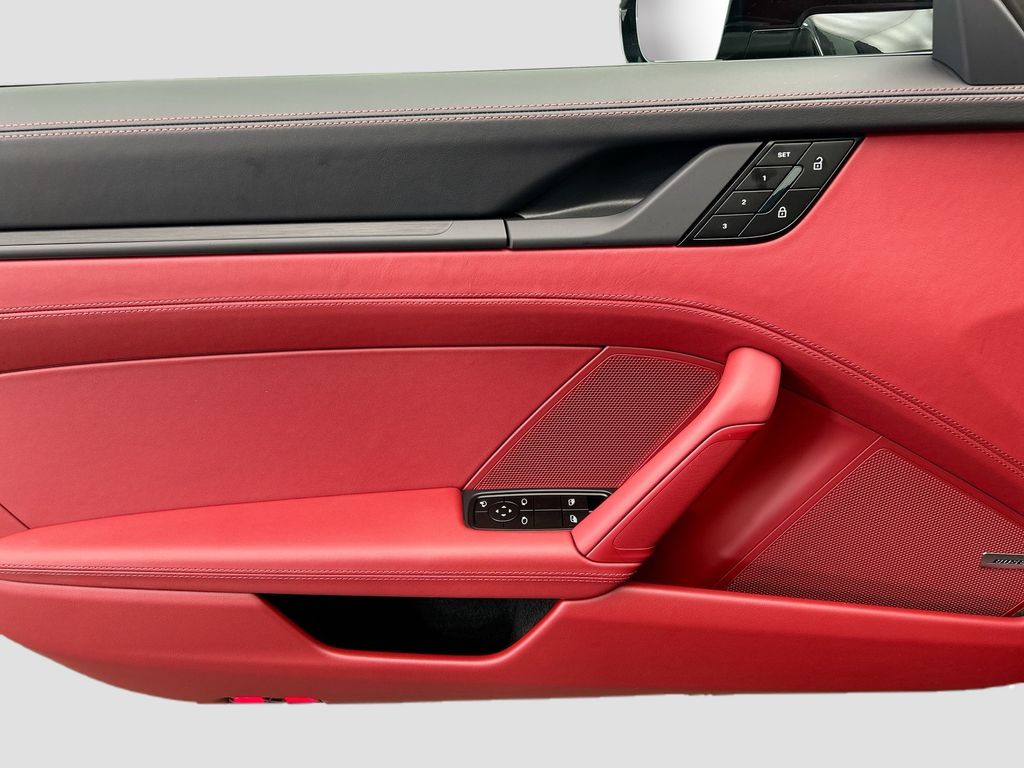 Thumbnail: 2026 Porsche 911 - 25