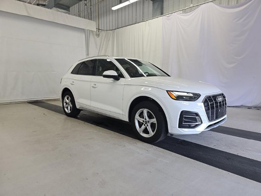 Used 2023 White Audi 40 Premium image 3