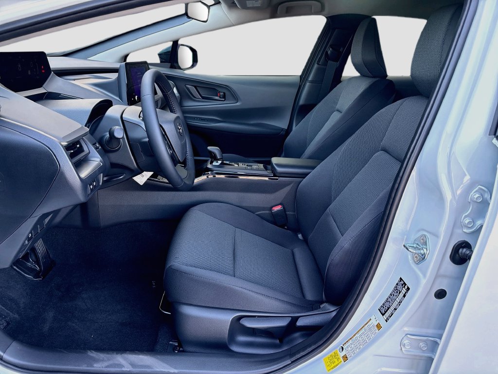 Thumbnail: 2027 Toyota Prius - 18
