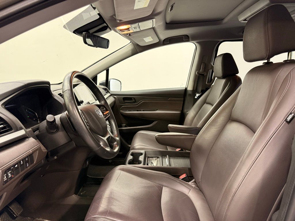 Thumbnail: 2018 Honda Odyssey - 9