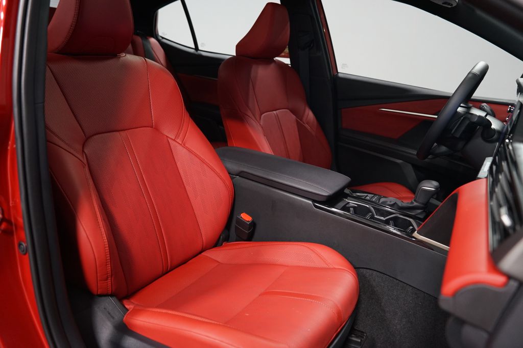 Thumbnail: 2025 Toyota Camry - 29