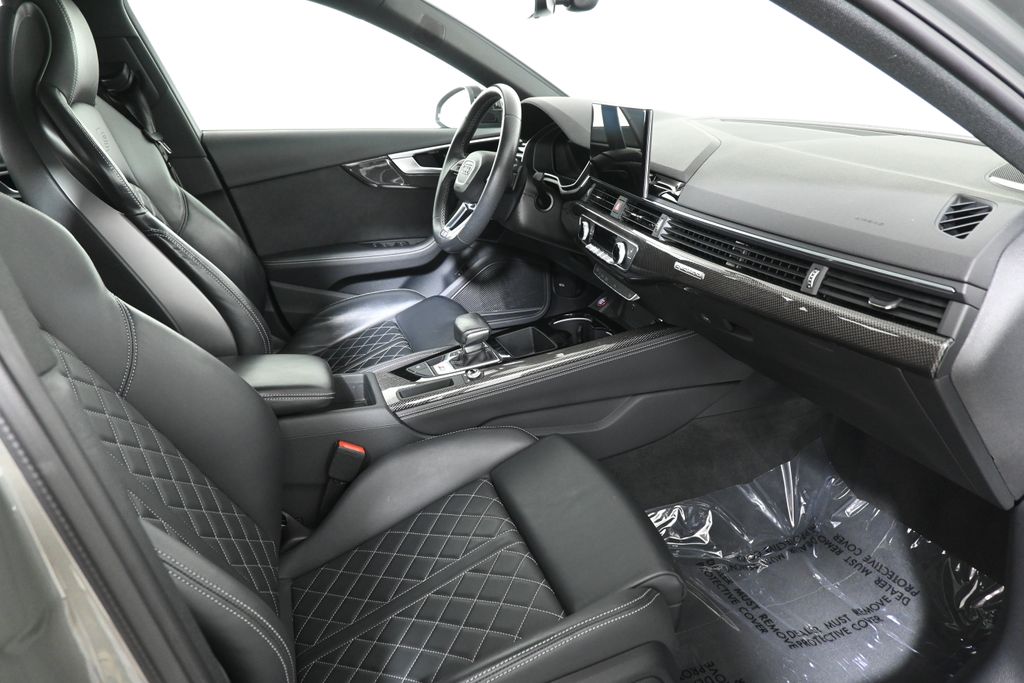 Thumbnail: 2023 Audi S4 - 27