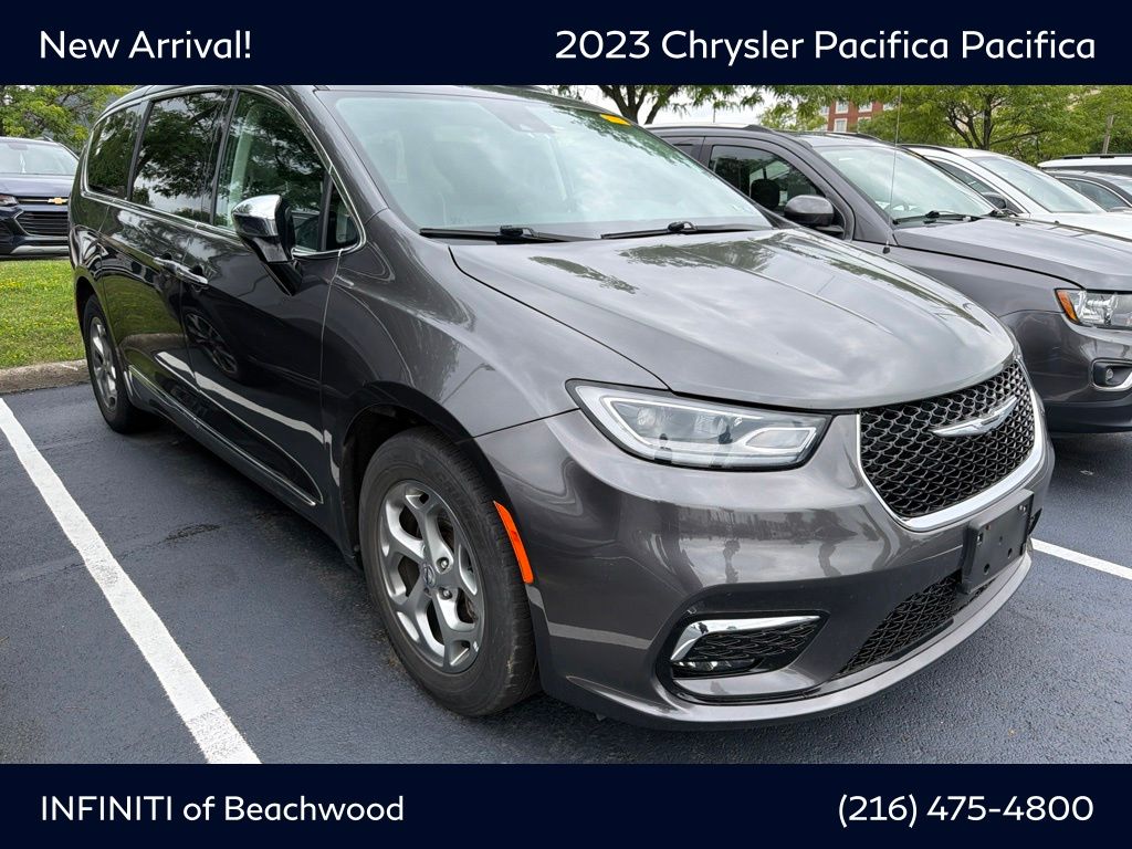 Gray (Granite Crystal Metallic Clearcoat) 2023 Chrysler Pacifica Minivan Front-Wheel Drive 9-Speed Automatic