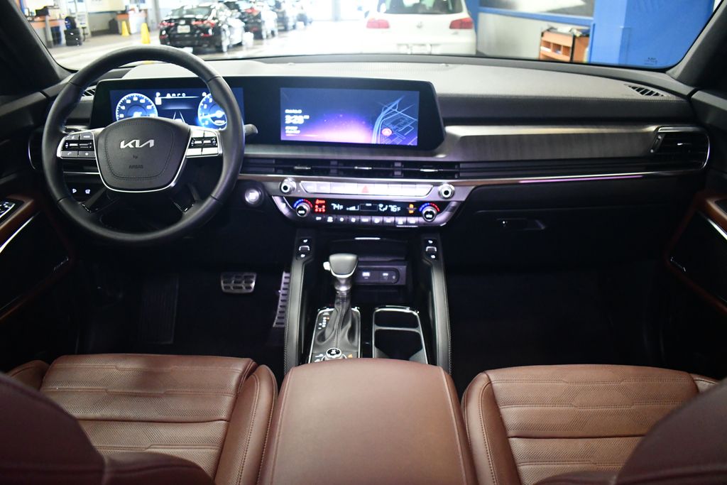 Thumbnail: 2023 Kia Telluride - 17