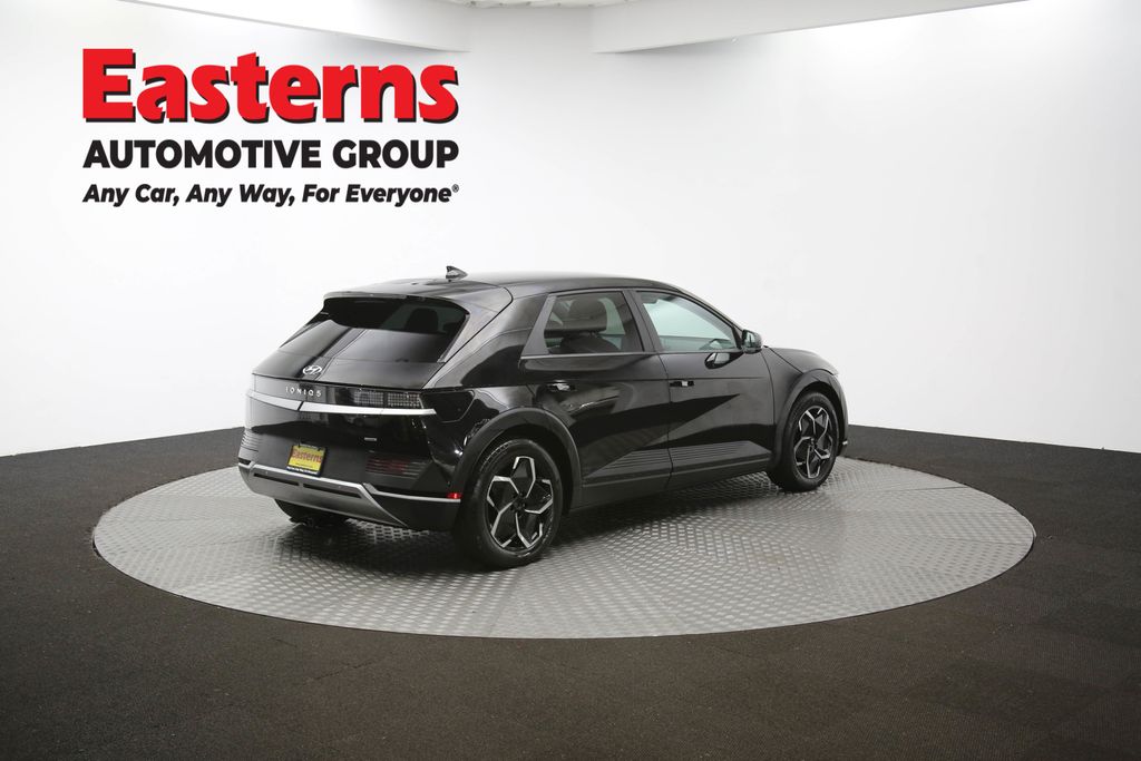 Used 2023 Black Hyundai SEL image 40
