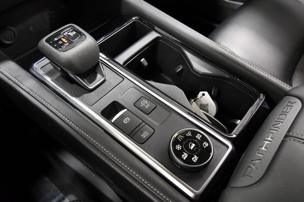 Used 2023 Nissan Pathfinder SUV