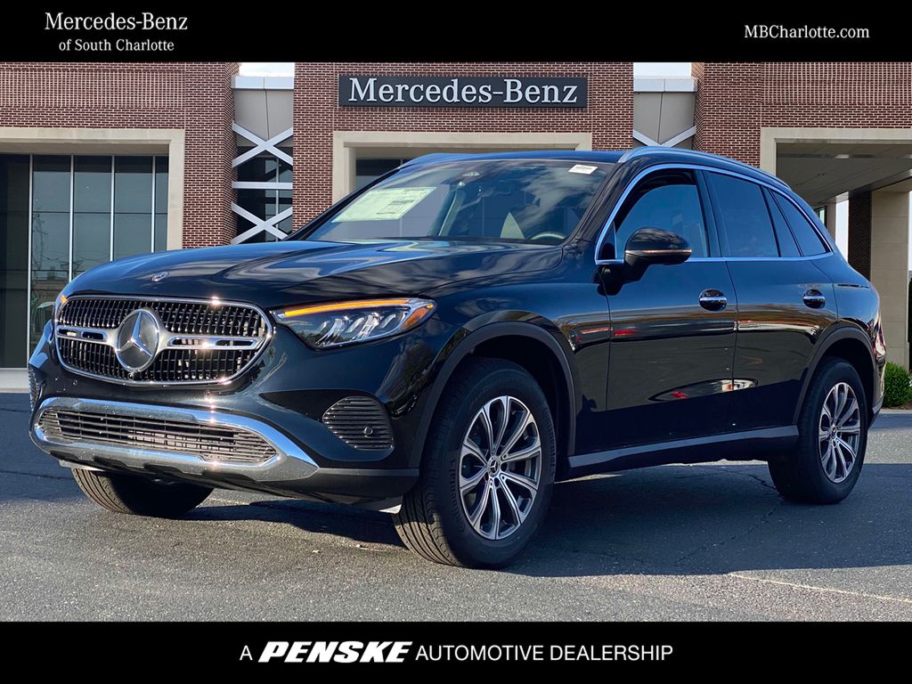 2025 Mercedes-Benz GLC 300 -
                Pineville, NC