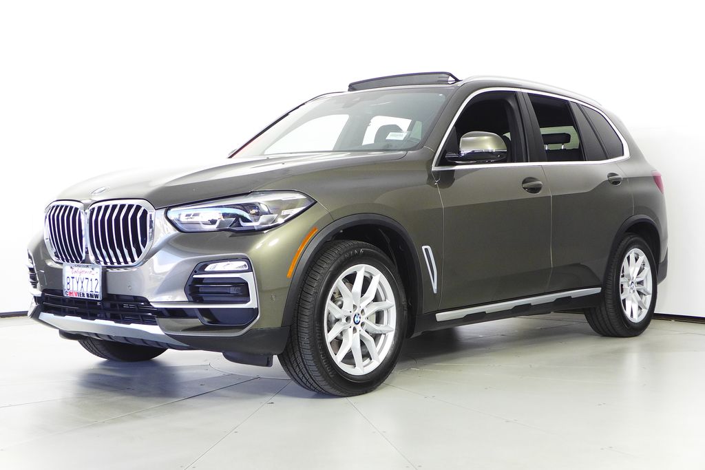 Thumbnail: 2021 BMW X5 - 2