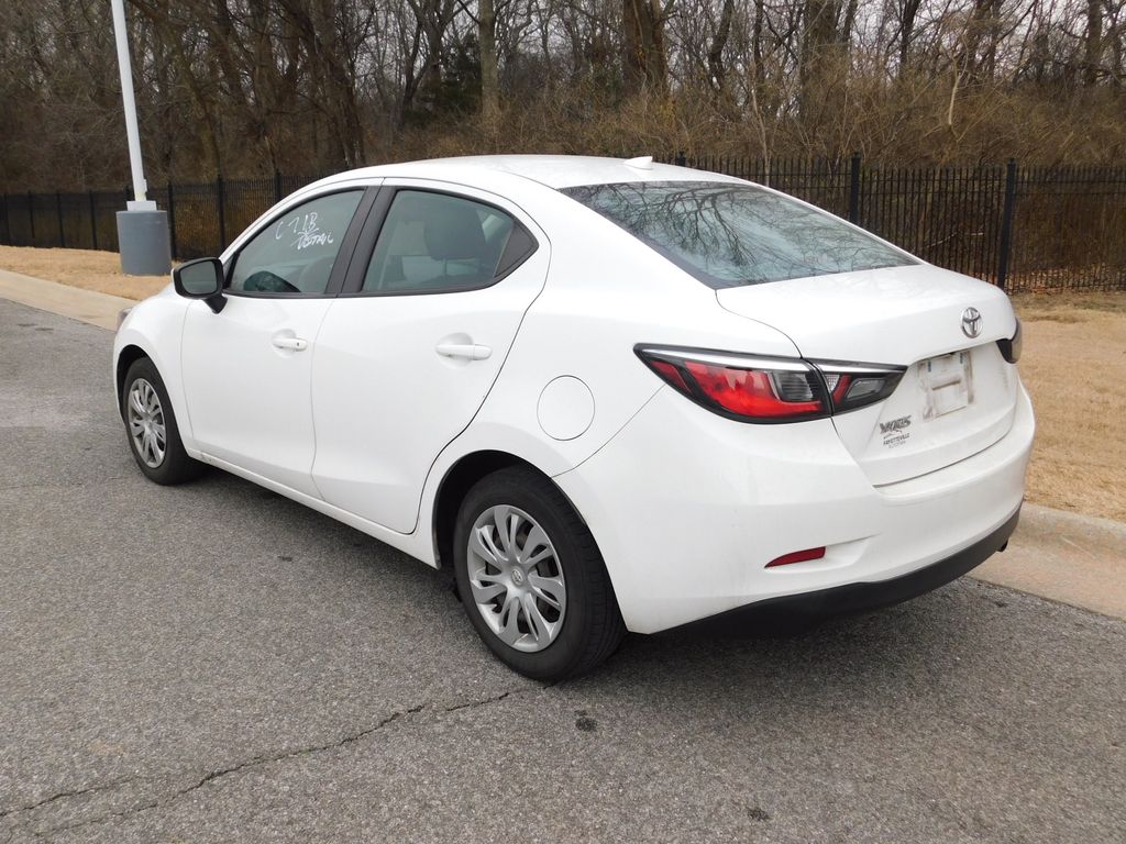 Thumbnail: 2020 Toyota Yaris - 9