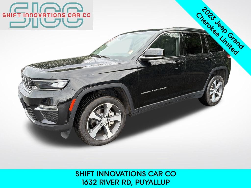 Diamond Black Crystal Pearlcoat 2023 Jeep Grand Cherokee Limited 4WD SUV / Crossover Four-Wheel Drive Automatic