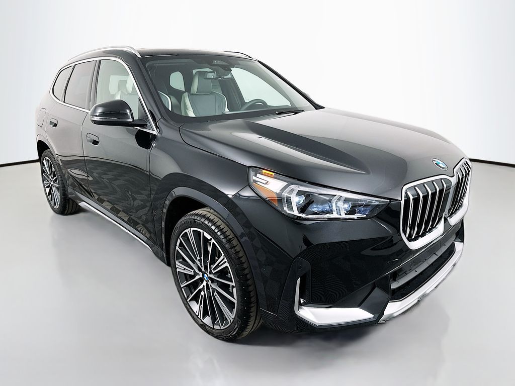 Thumbnail: 2026 BMW X1 - 3