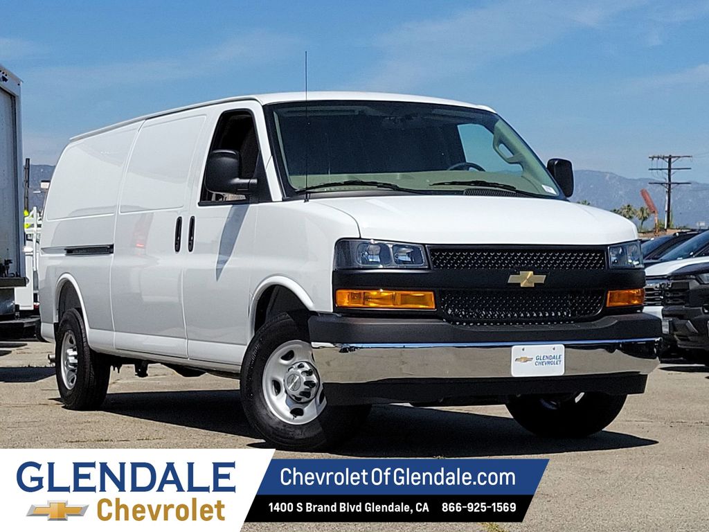 2026 Chevrolet Express Cargo 2500 RWD