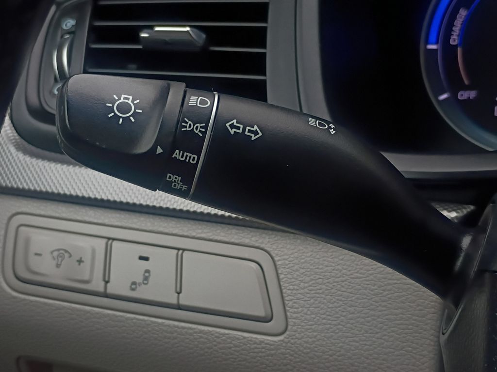 Used Car 2019 Hyundai Sonata Hybrid  Se For Sale Under $15,000 In Austin, Texas