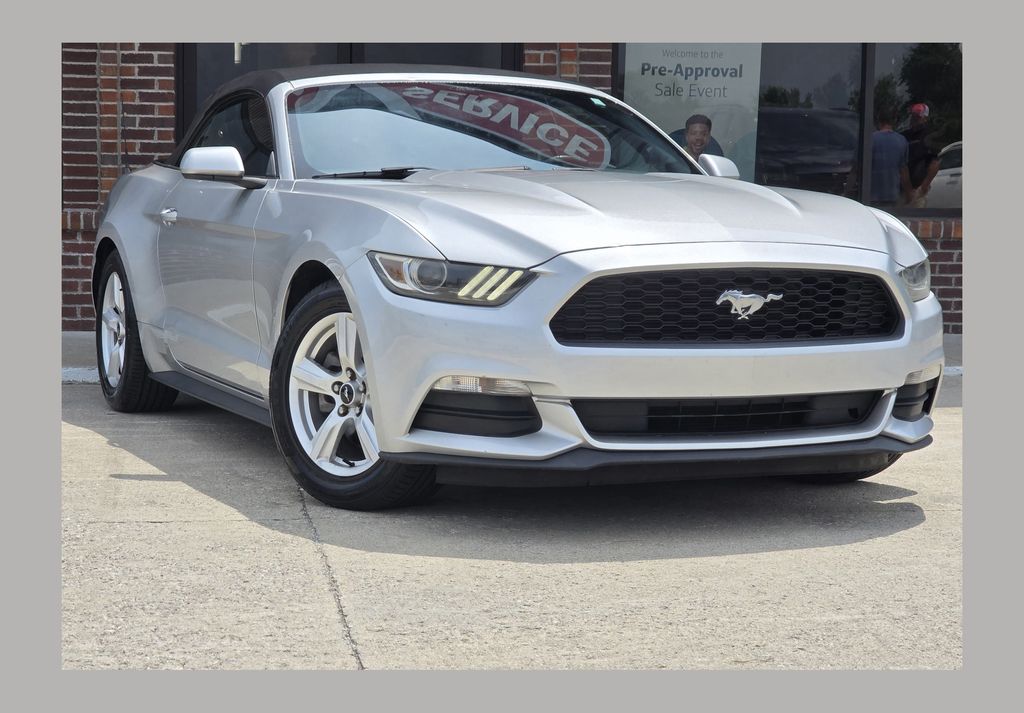 Ingot Silver 2016 Ford Mustang Convertible Rear-Wheel Drive 6-Speed Automatic
