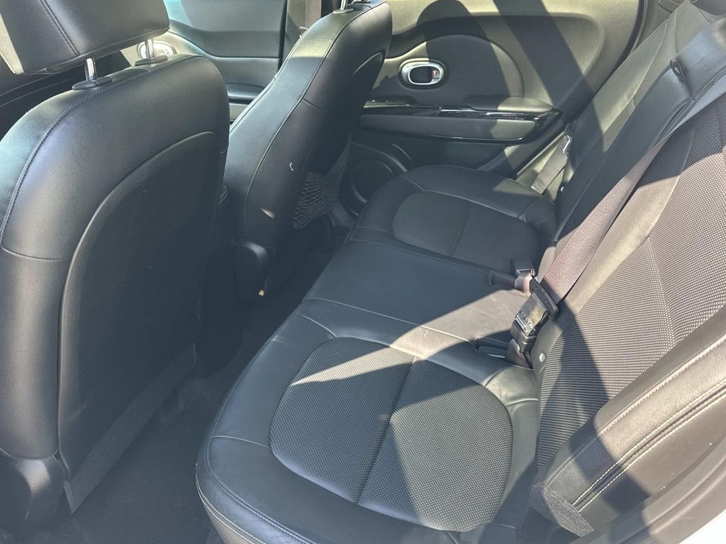 Thumbnail: 2014 Kia Soul - 15