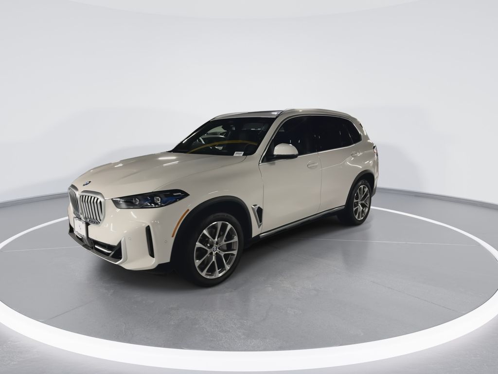 Thumbnail: 2026 BMW X5 - 4