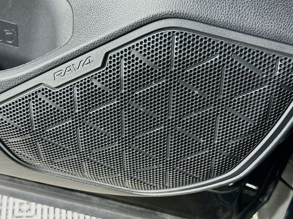 Thumbnail: 2024 Toyota RAV4 - 19