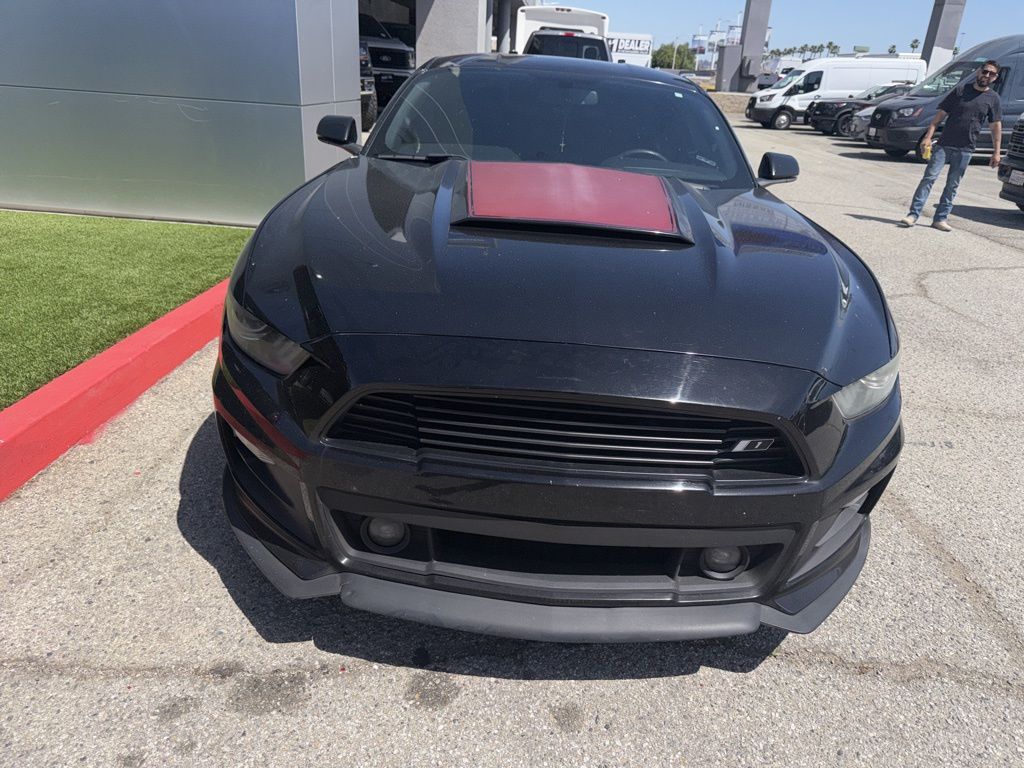 2016 Ford Mustang EcoBoost Premium Coupe RWD