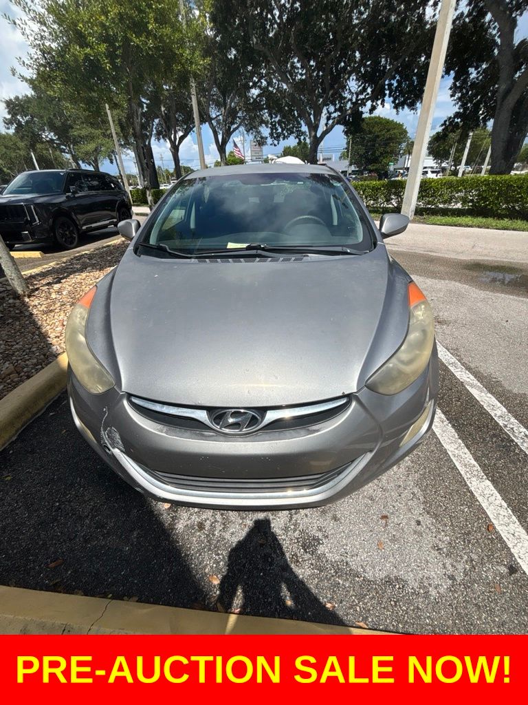 Titanium Gray Metallic 2012 Hyundai Elantra Sedan Front-Wheel Drive 6-Speed Automatic Overdrive