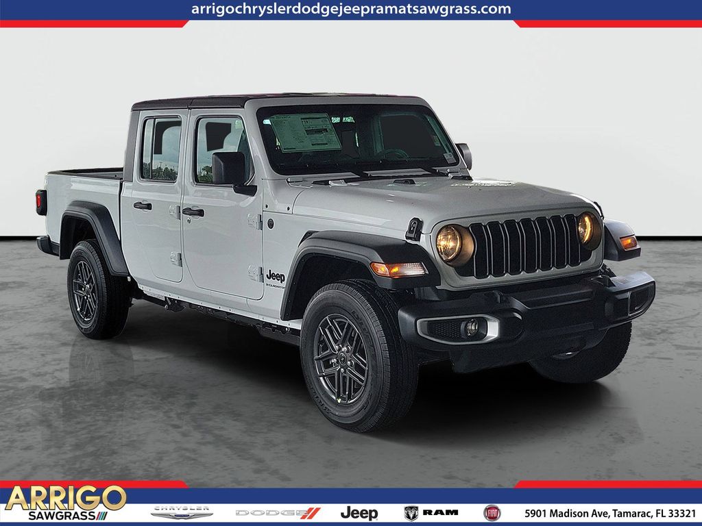2026 Jeep Gladiator Sport