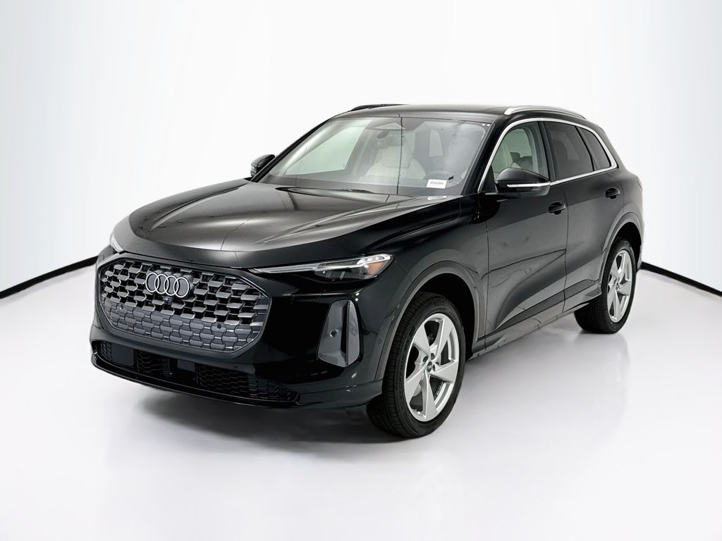 Thumbnail: 2026 Audi Q5 - 1