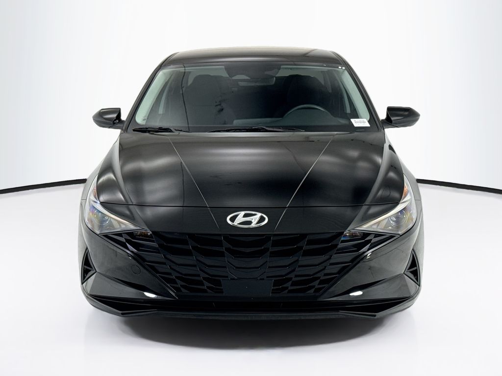 Thumbnail: 2023 Hyundai Elantra - 2