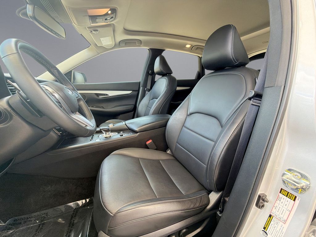 Thumbnail: 2021 INFINITI QX50 - 30
