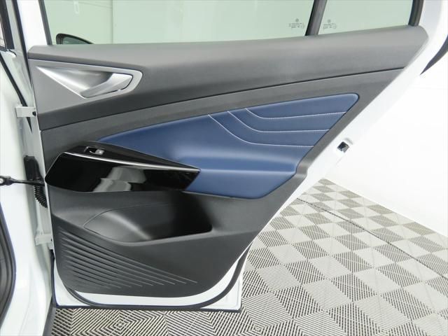 Thumbnail: 2025 Volkswagen ID.4 - 28