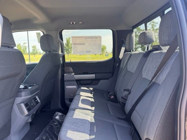 2026 Ford F-350 Super Duty XLT