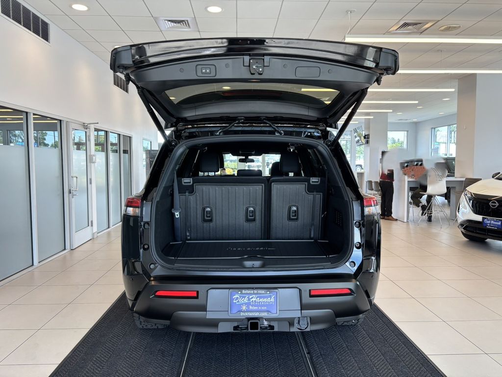 2026 Nissan Pathfinder Rock Creek