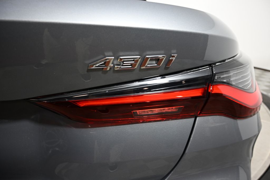 Thumbnail: 2026 BMW 4 Series - 19