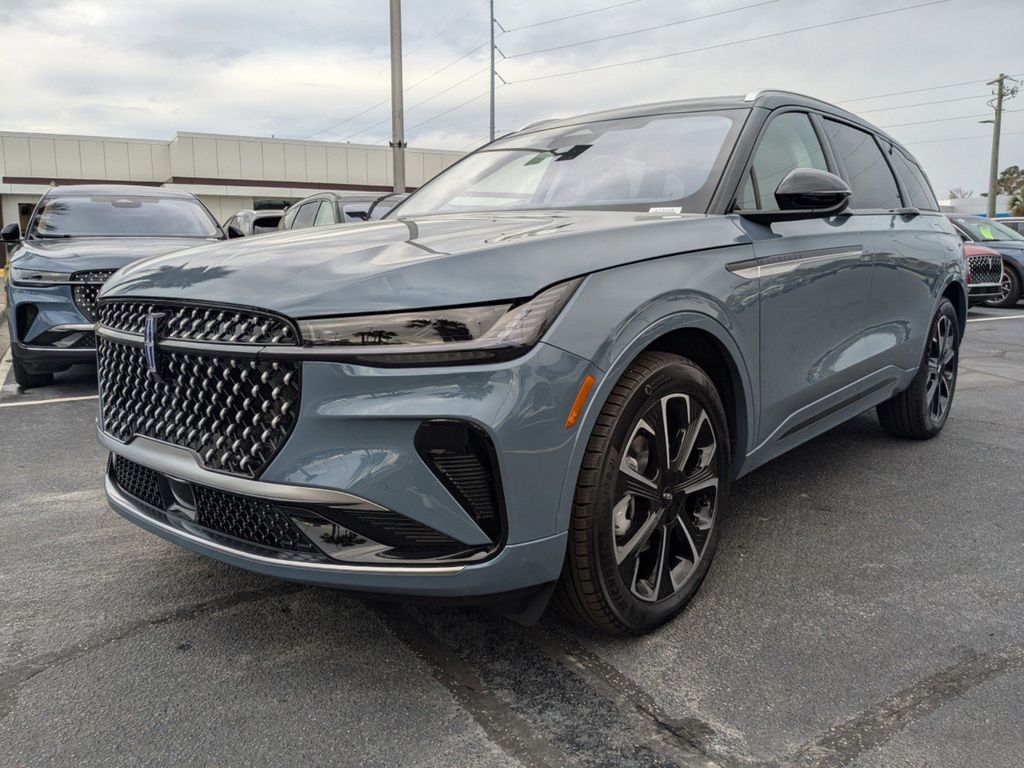 2025 Lincoln Nautilus Hybrid Reserve